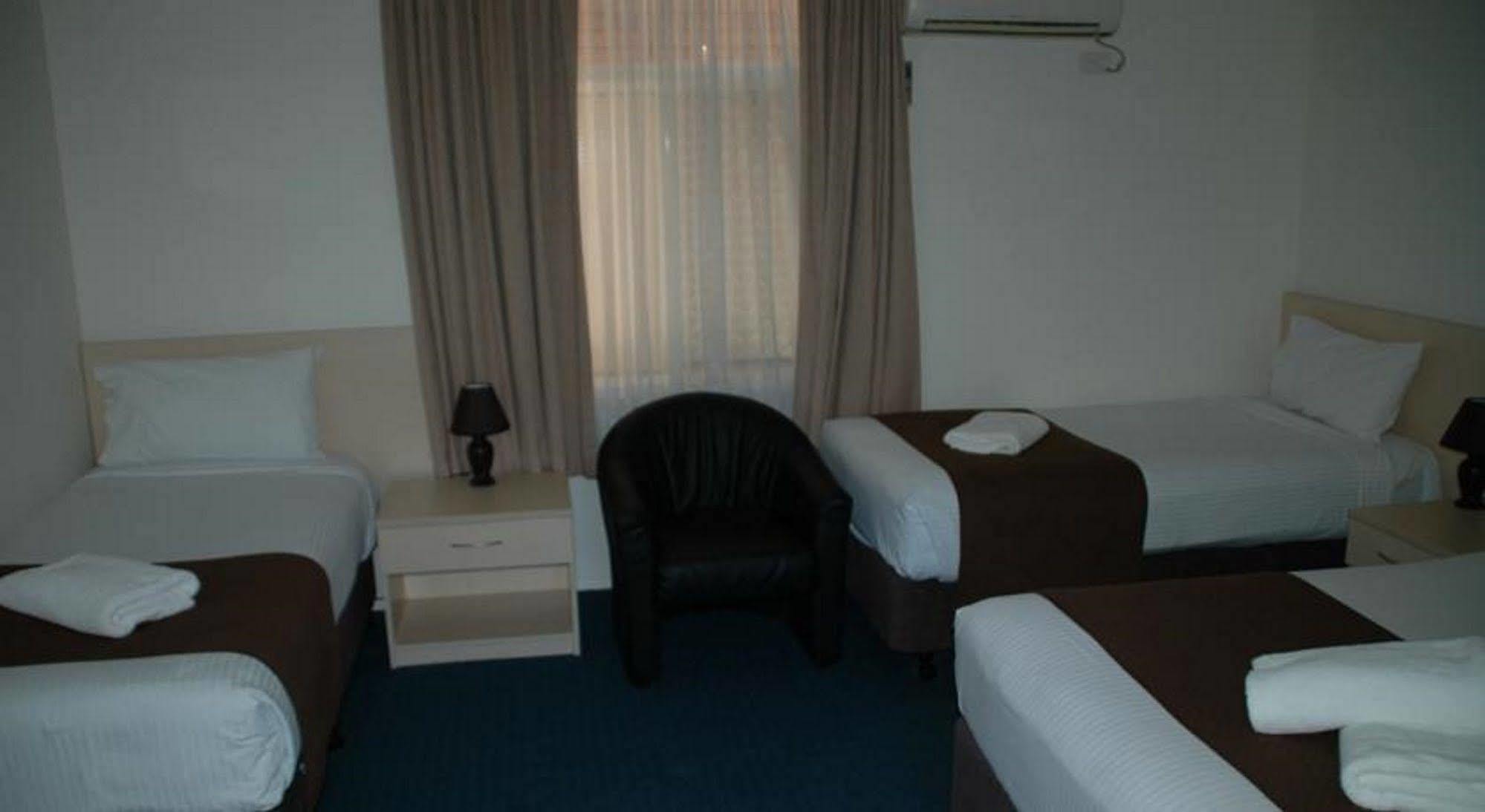 קופס הארבור Bentleigh Motor Inn מראה חיצוני תמונה